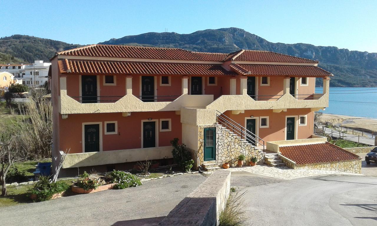 Dixtia Apartments 아기오스 게오르기오스 파곤 외부 사진